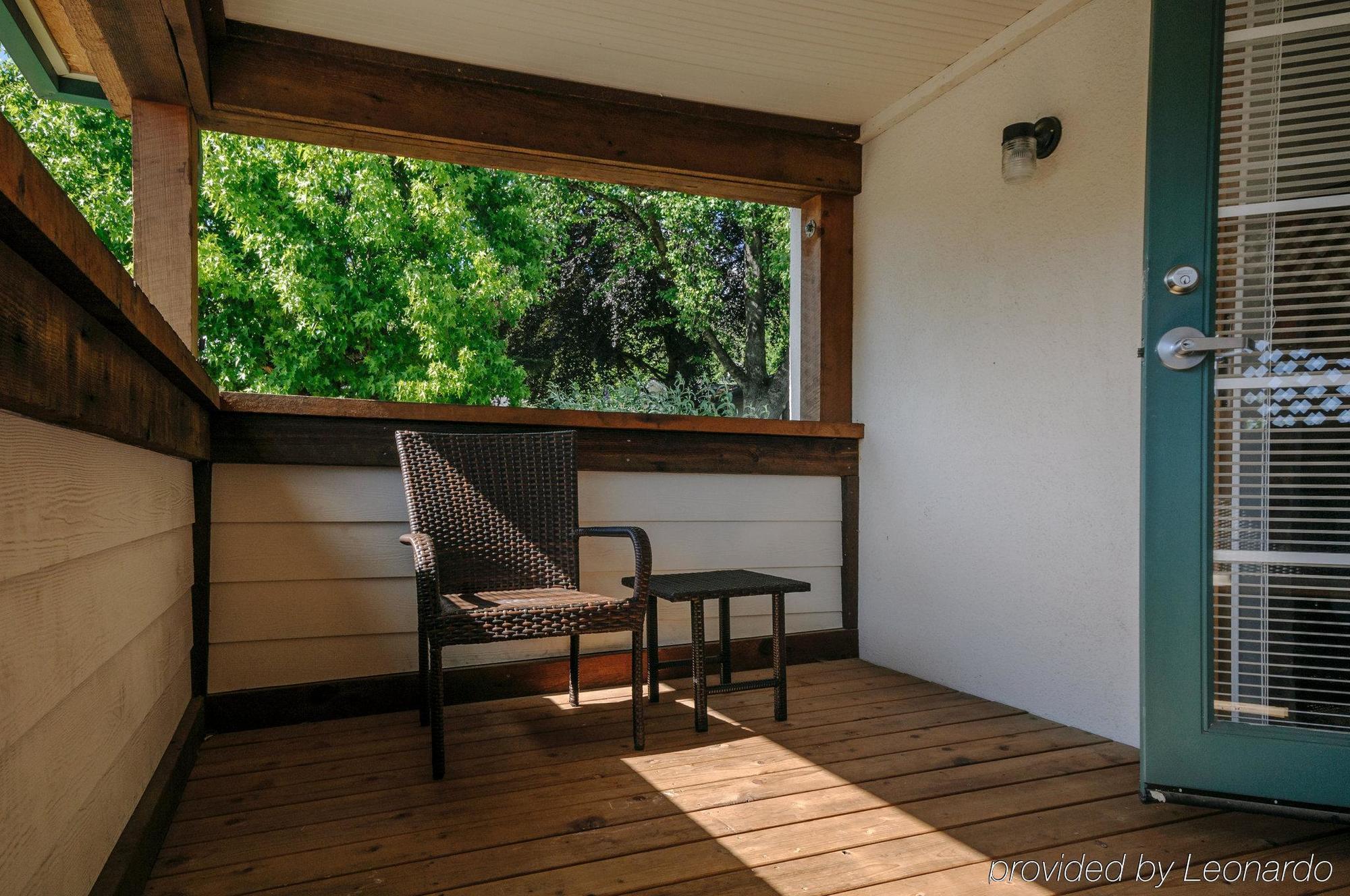 Grass Valley Courtyard Suites Dış mekan fotoğraf