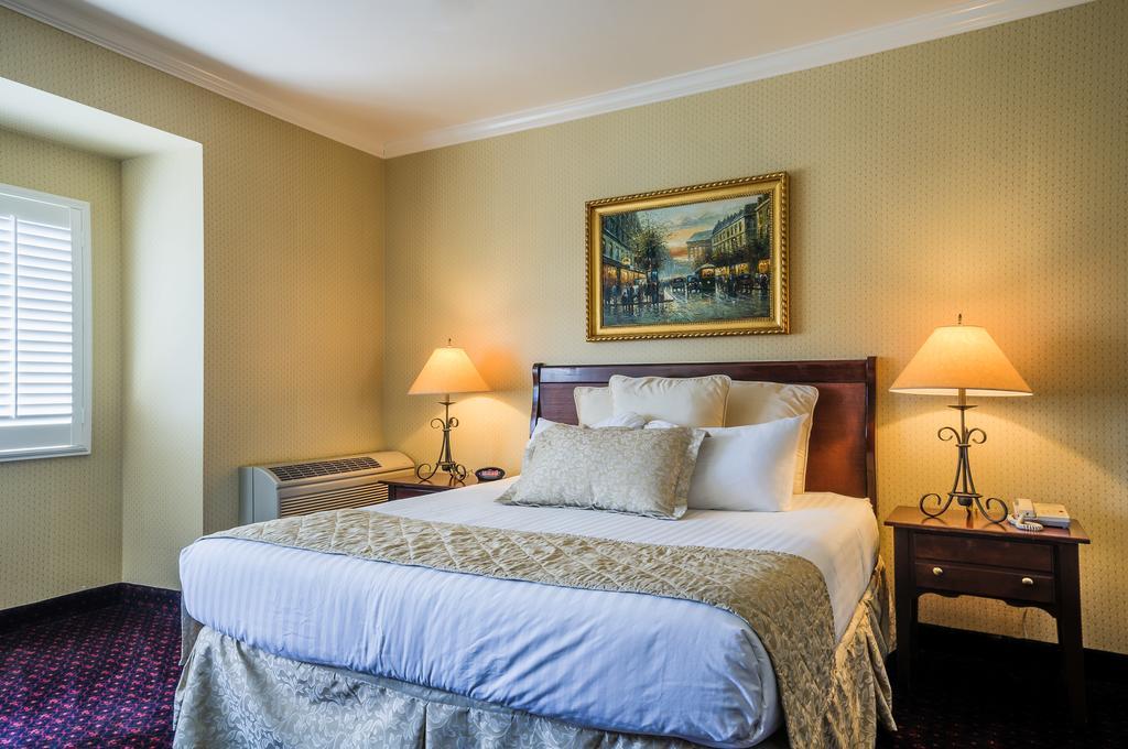 Grass Valley Courtyard Suites Dış mekan fotoğraf