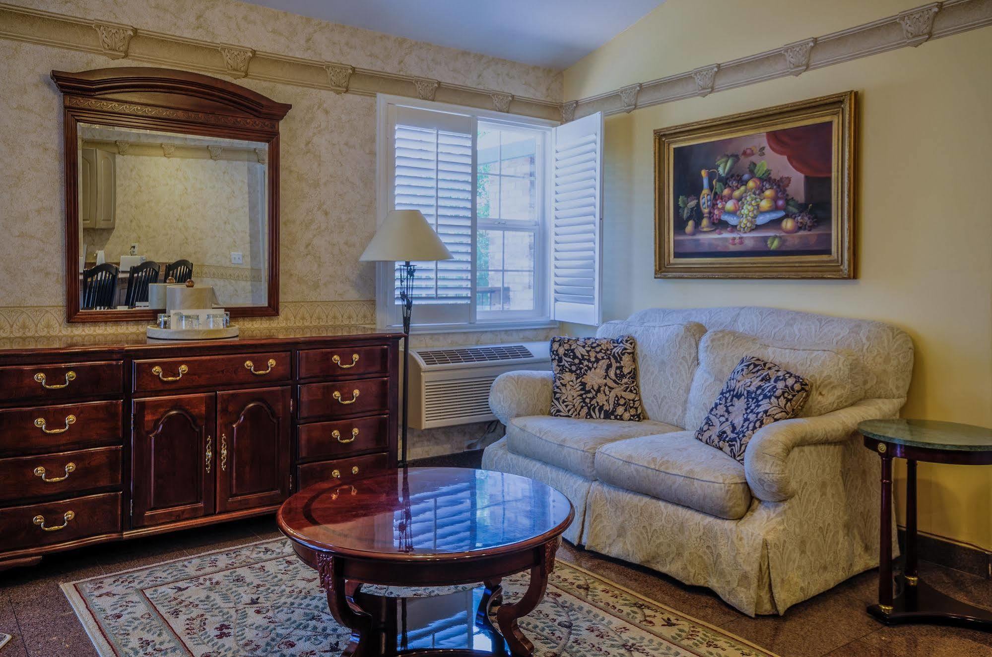 Grass Valley Courtyard Suites Dış mekan fotoğraf